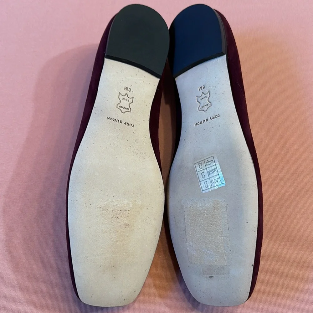 New Tory Burch Suede Flat Shoes. Size 6.